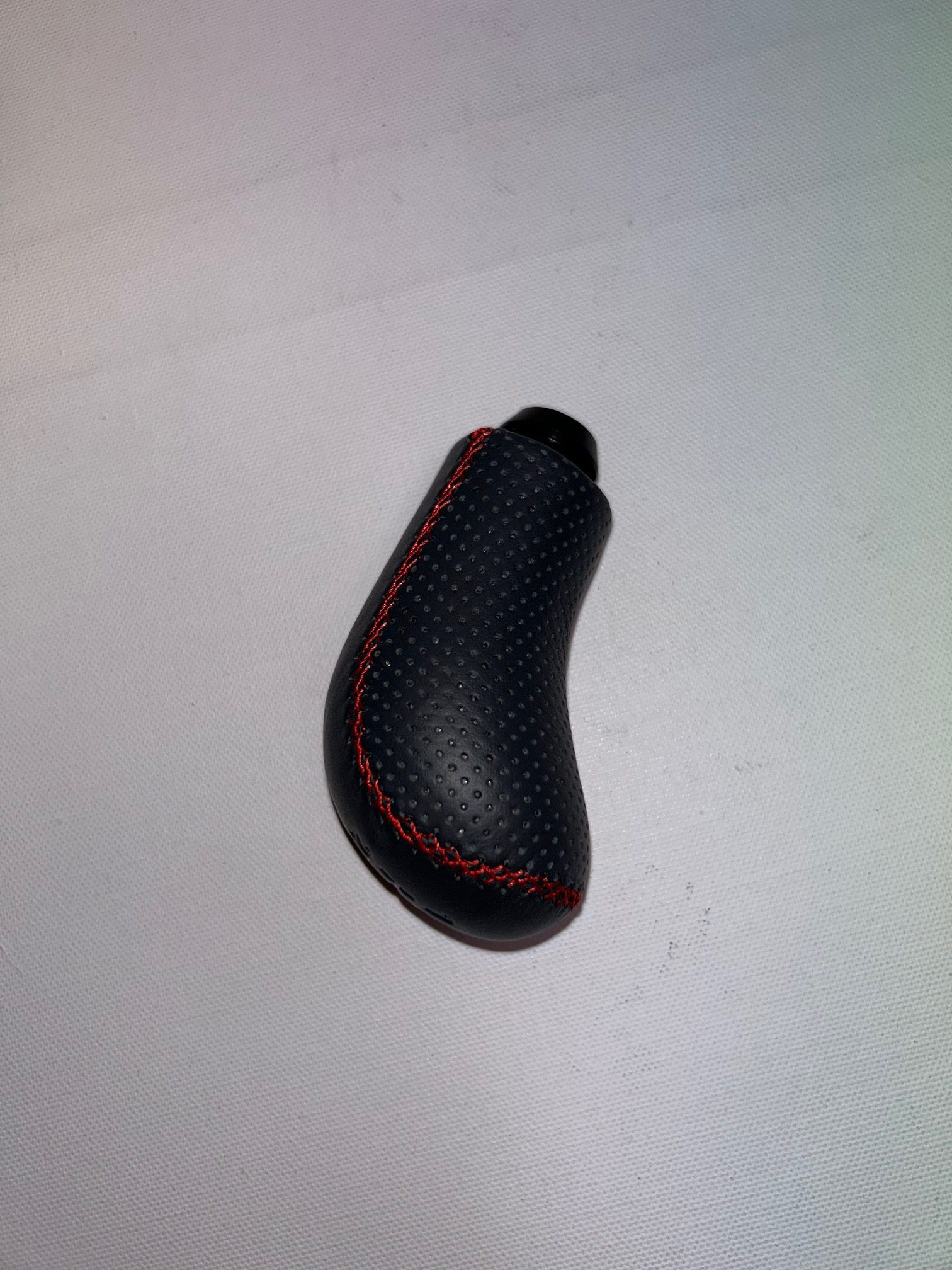 Subaru screw-on type leather gear shift knob stick 5 speed manual transmission shifter lever Subaru screw-on type leather gear shift knob stick 5 speed manual transmission shifter lever